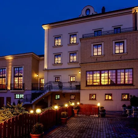 Palac Wisniewski 3*