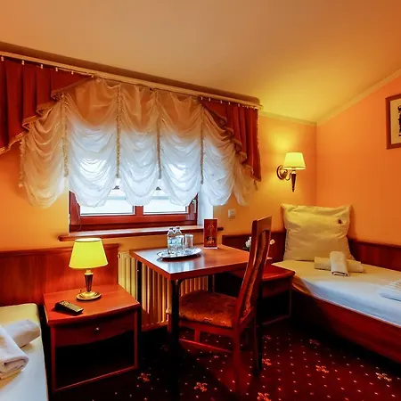 Palac Wisniewski Hotel Piekary Śląskie