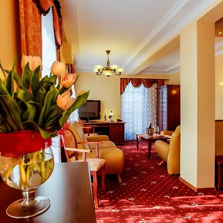 Palac Wisniewski Hotel