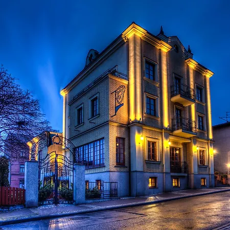 Hotel Palac Wisniewski