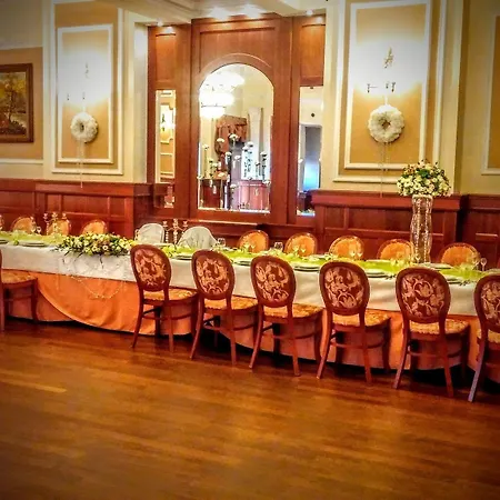 Hotel Palac Wisniewski